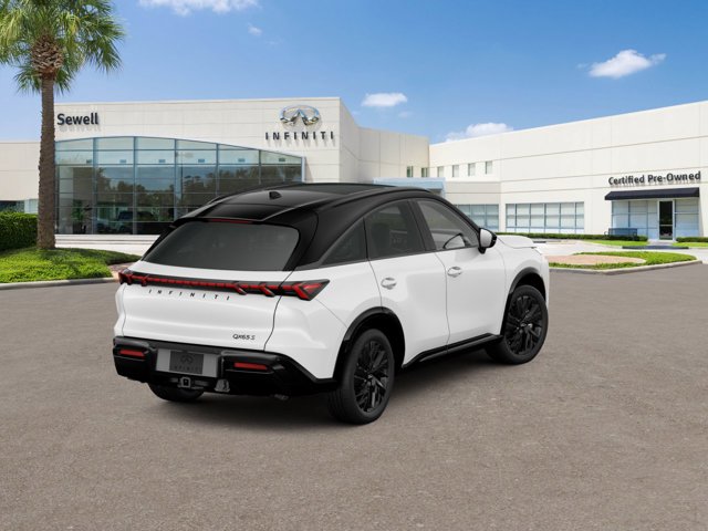 New 2027 2T RAD WHT INFINITI SPORT image 5