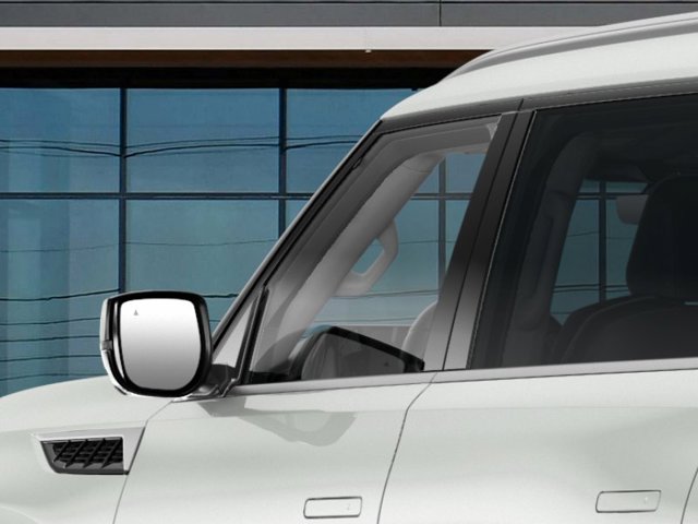 2026 Infiniti QX80 Luxe photo 12