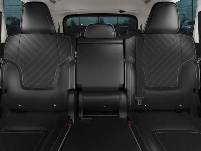 2026 Infiniti QX80 Luxe photo 14
